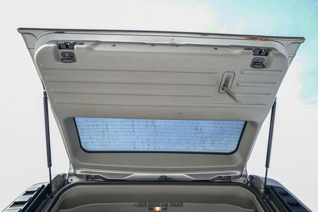 Used 2003 HUMMER H2 w/ Preferred Equipment Group image 62