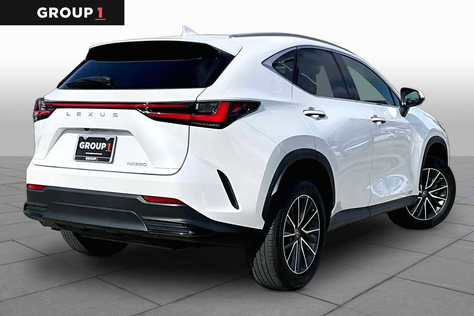 Used 2024 Lexus NX 250 FWD w/ Towing Package (2000 Lbs) image 11