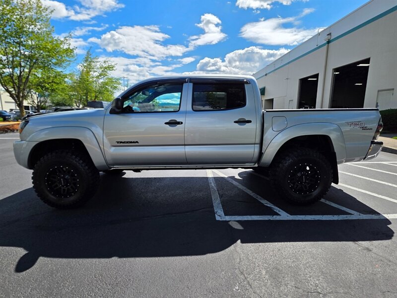 Used 2011 Toyota Tacoma 4x4 Double Cab w/ TRD Off-Road Pkg w/JBL Audio image 3
