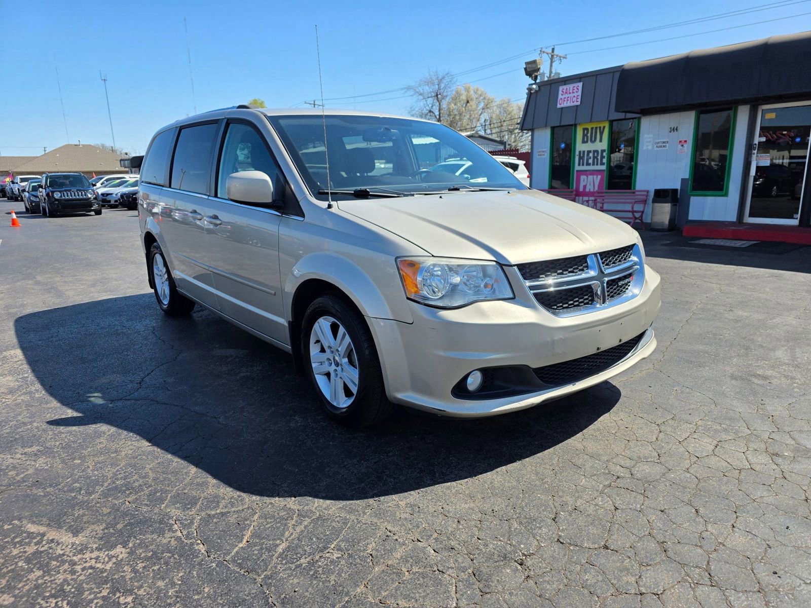 Used 2013 Dodge Grand Caravan Crew w/ Entertainment Group 1 image 7
