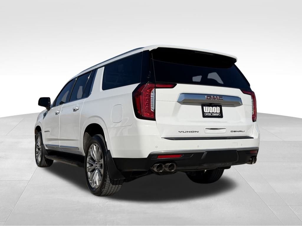 Used 2023 GMC Yukon XL Denali image 5