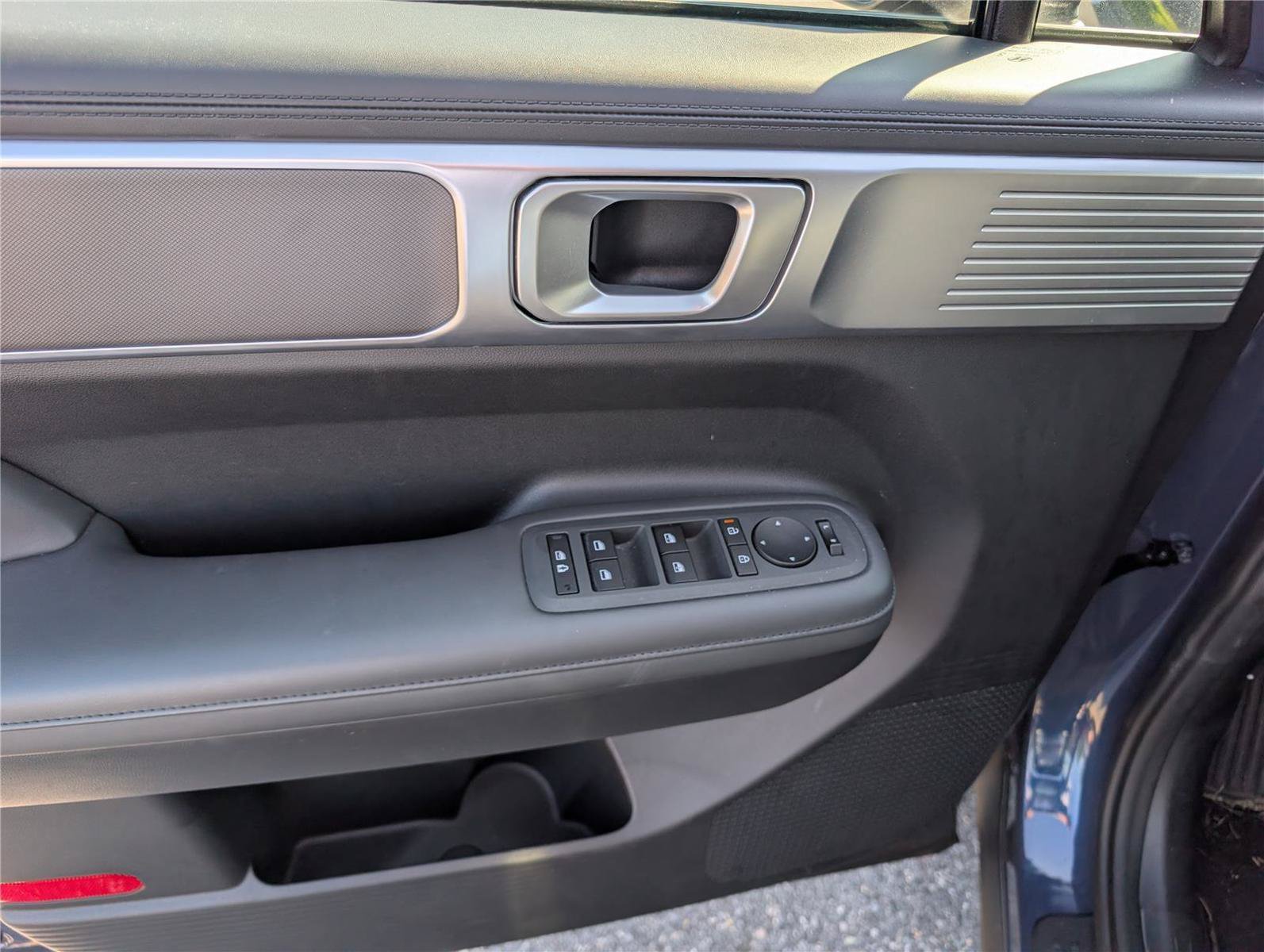 Used 2025 Hyundai Santa Fe XRT AWD/4WD image 21