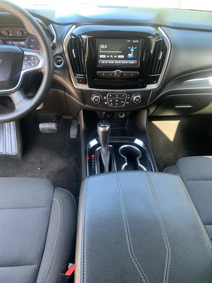 Used 2019 Chevrolet Traverse LS FWD image 12