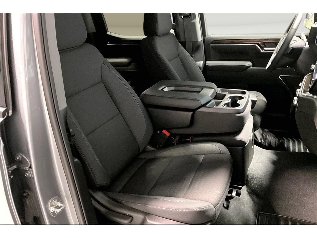 Used 2025 GMC Sierra 1500 Elevation AWD/4WD image 8