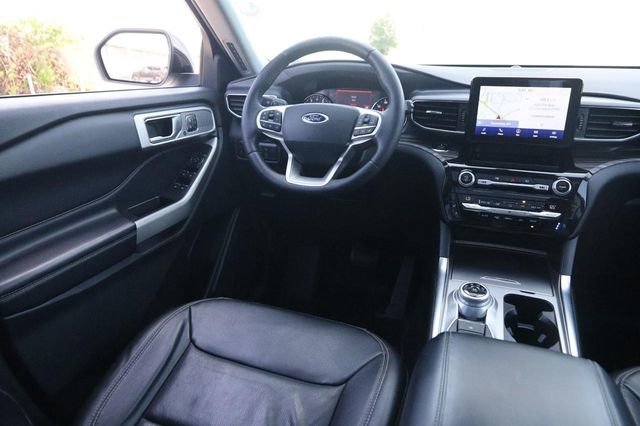 Used 2021 Ford Explorer Limited w/ Hybrid Equipment Group 310A AWD/4WD image 24