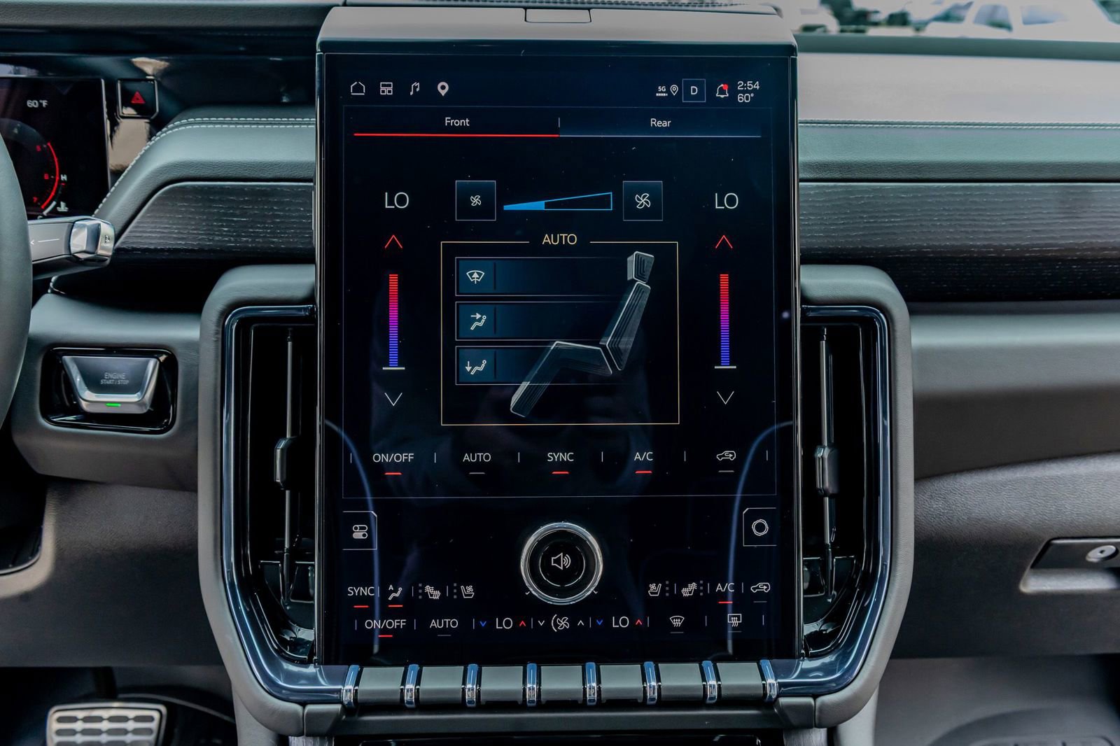 Used 2026 GMC Yukon XL AT4 Ultimate w/ LPO, Floor Liner Package image 27