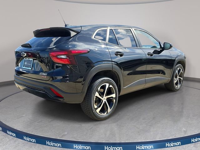 Used 2024 Chevrolet Trax RS w/ Driver Confidence Package image 6