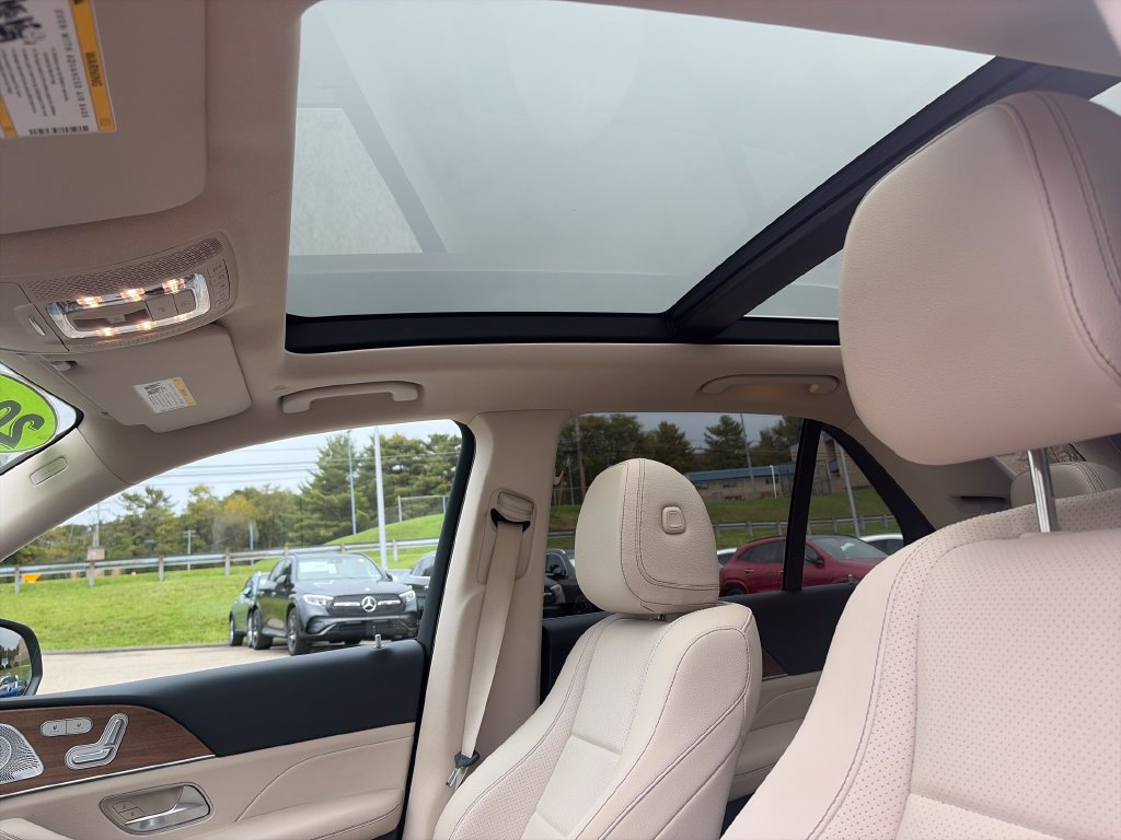 Used 2021 Mercedes-Benz GLE 350 4MATIC image 20
