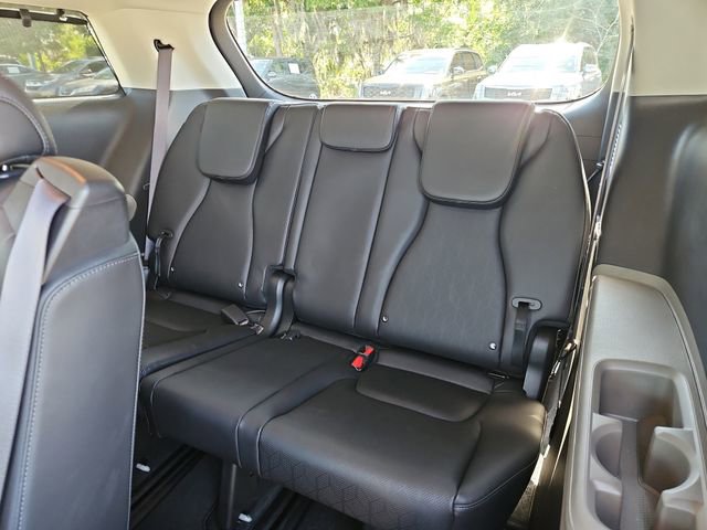 Certified 2025 Kia Carnival EX FWD image 13