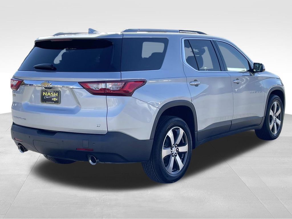 Used 2018 Chevrolet Traverse LT video 3