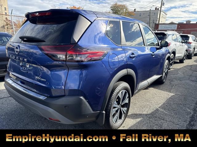 Used 2022 Nissan Rogue SV image 7