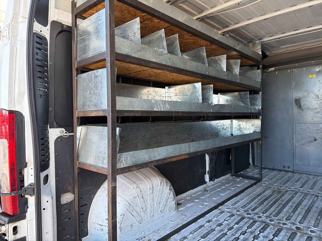 Used 2019 RAM ProMaster 2500 w/ Interior Convenience Group image 27