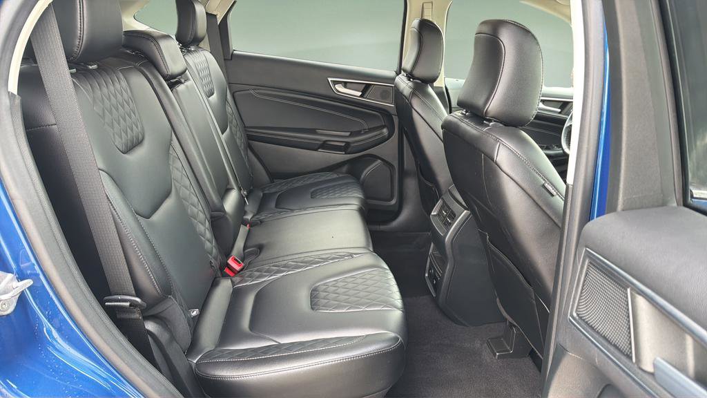 Used 2023 Ford Edge Titanium AWD/4WD image 20