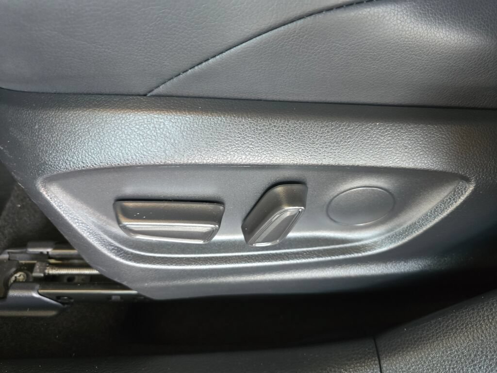Used 2024 Toyota Corolla XSE FWD image 26
