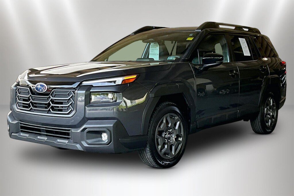 Certified 2026 Subaru Outback Premium AWD/4WD image 3