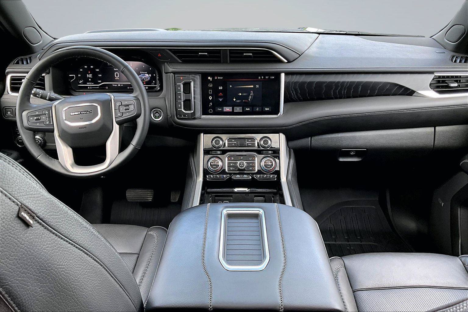 Used 2023 GMC Yukon XL Denali w/ LPO, Floor Liner Package AWD/4WD image 17