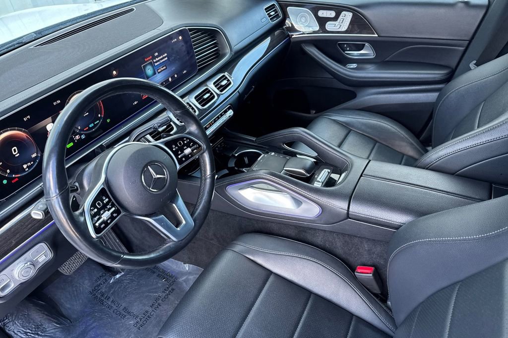 Used 2022 Mercedes-Benz GLS 450 4MATIC image 10