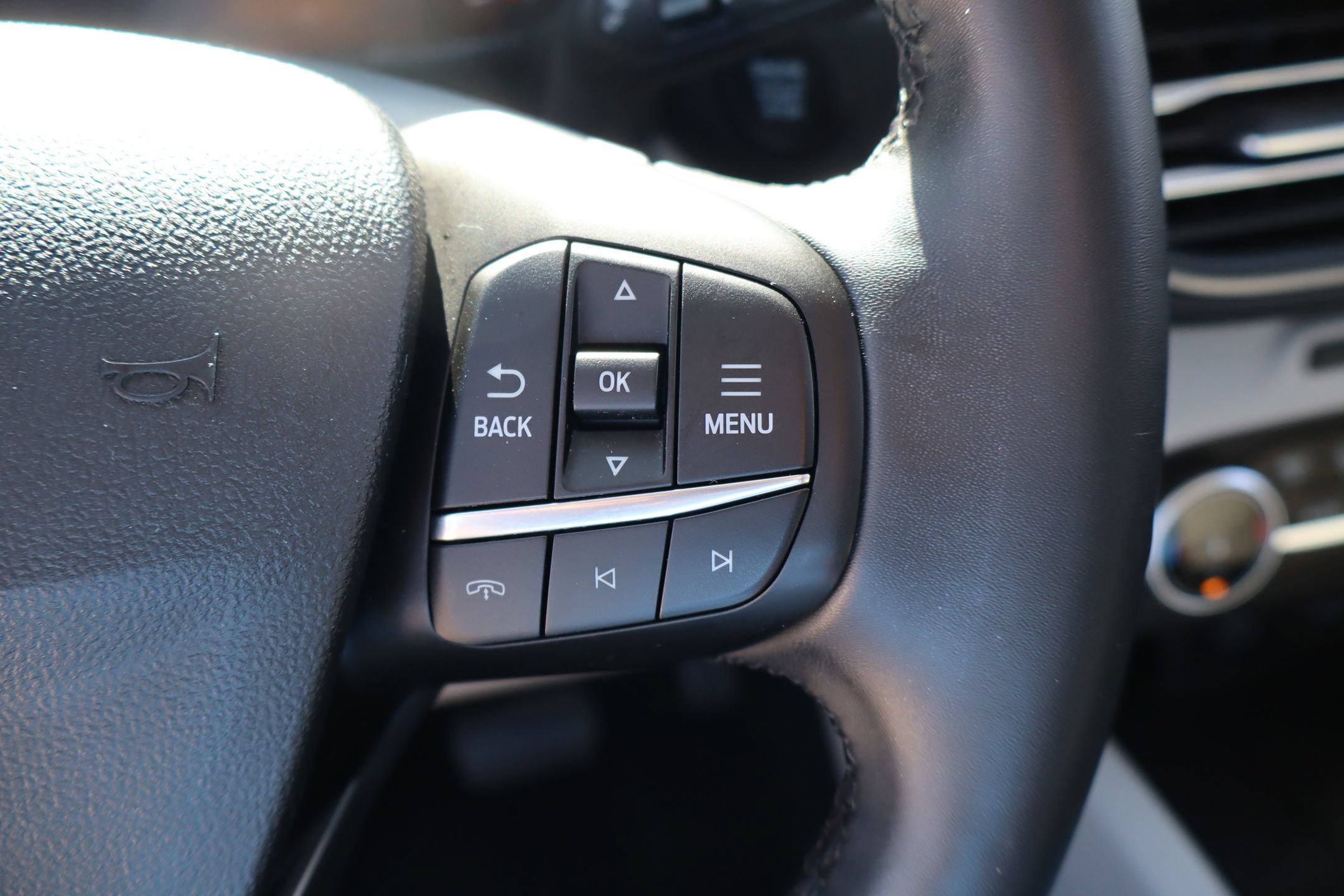 Used 2024 Ford Escape Active FWD image 16