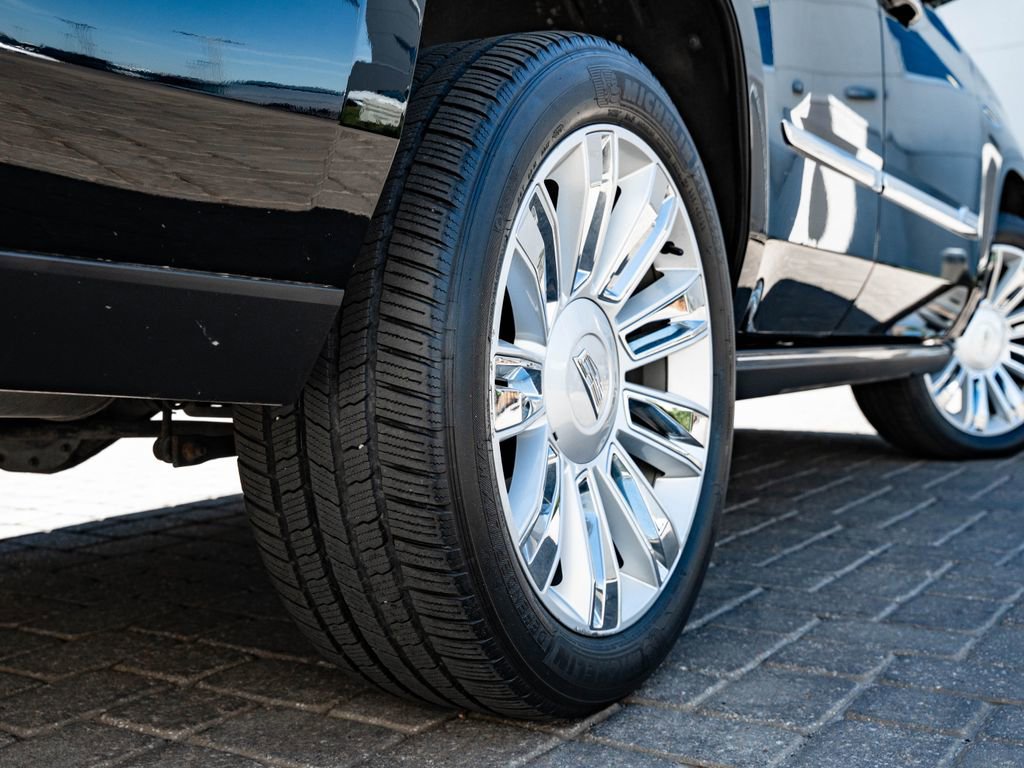 Used 2015 Cadillac Escalade Platinum image 53