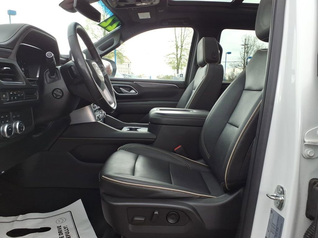 Used 2022 GMC Yukon SLT w/ SLT Premium Package AWD/4WD image 14