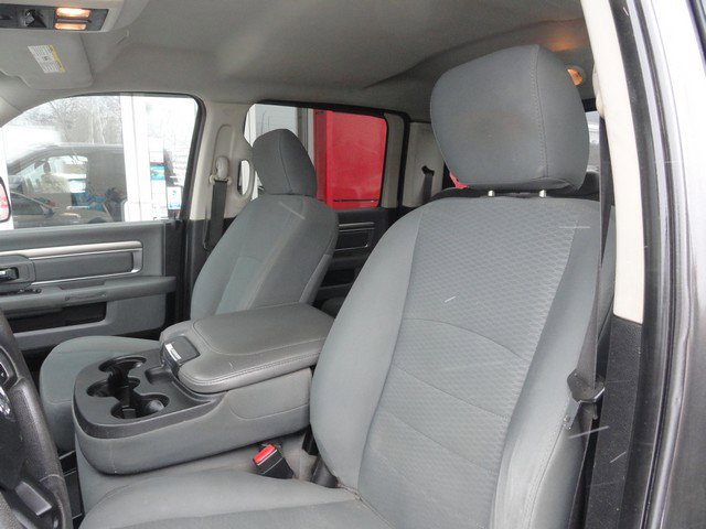 Used 2018 RAM 3500 SLT w/ Snow Chief Group image 12