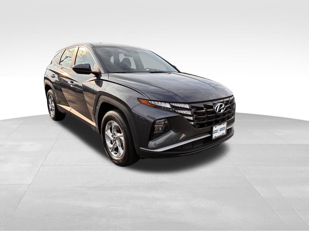 Used 2023 Hyundai Tucson SE AWD/4WD image 1