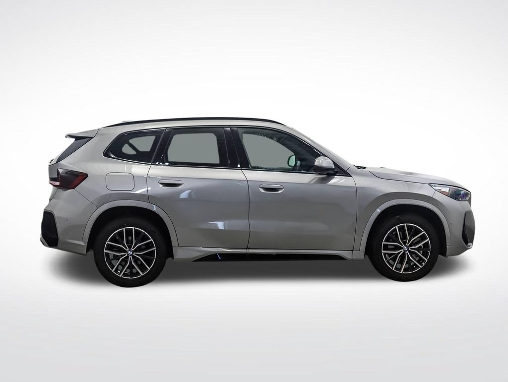Certified 2026 BMW X1 xDrive28i AWD/4WD image 6