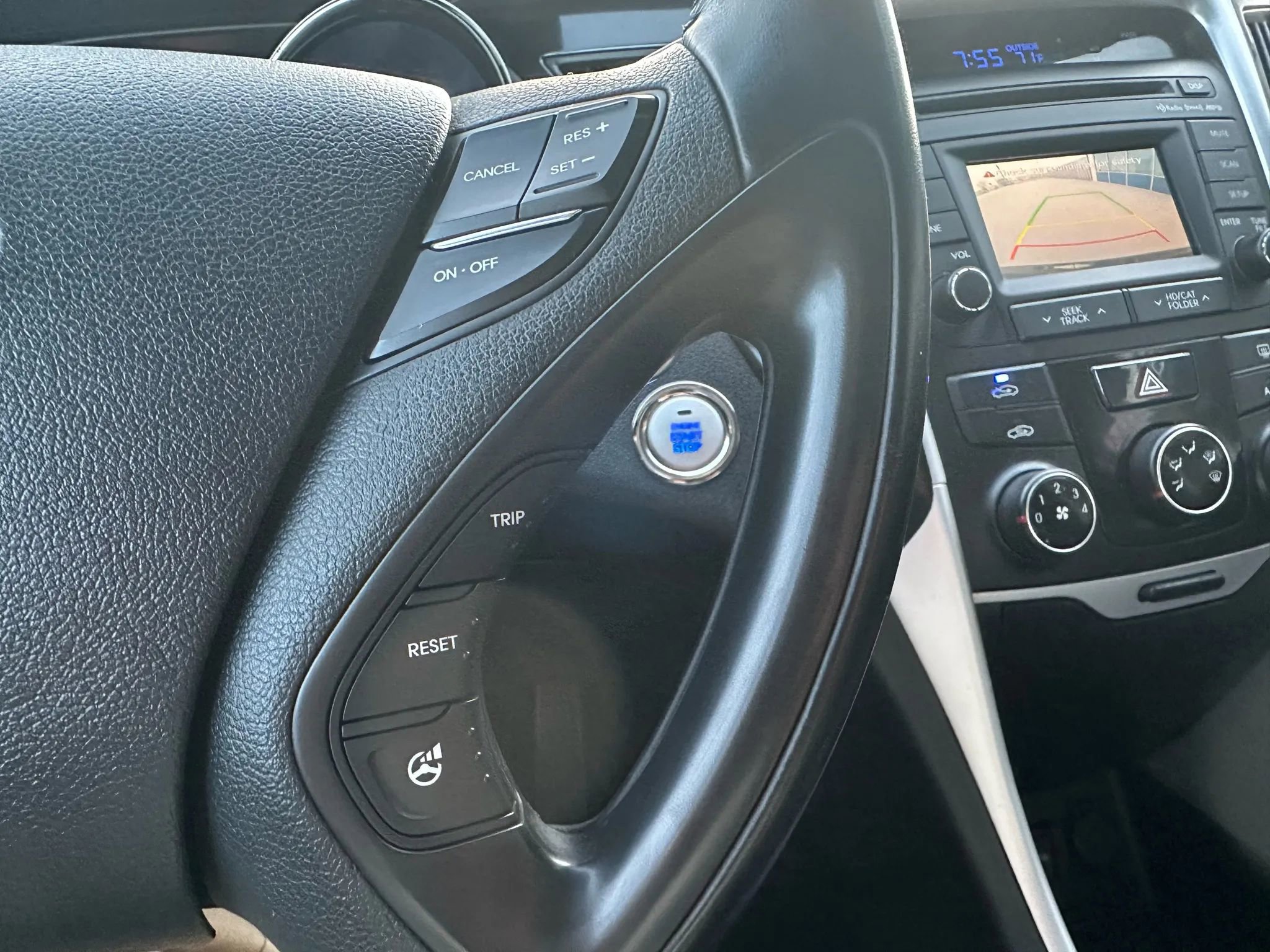 Used 2014 Hyundai Sonata SE FWD image 31