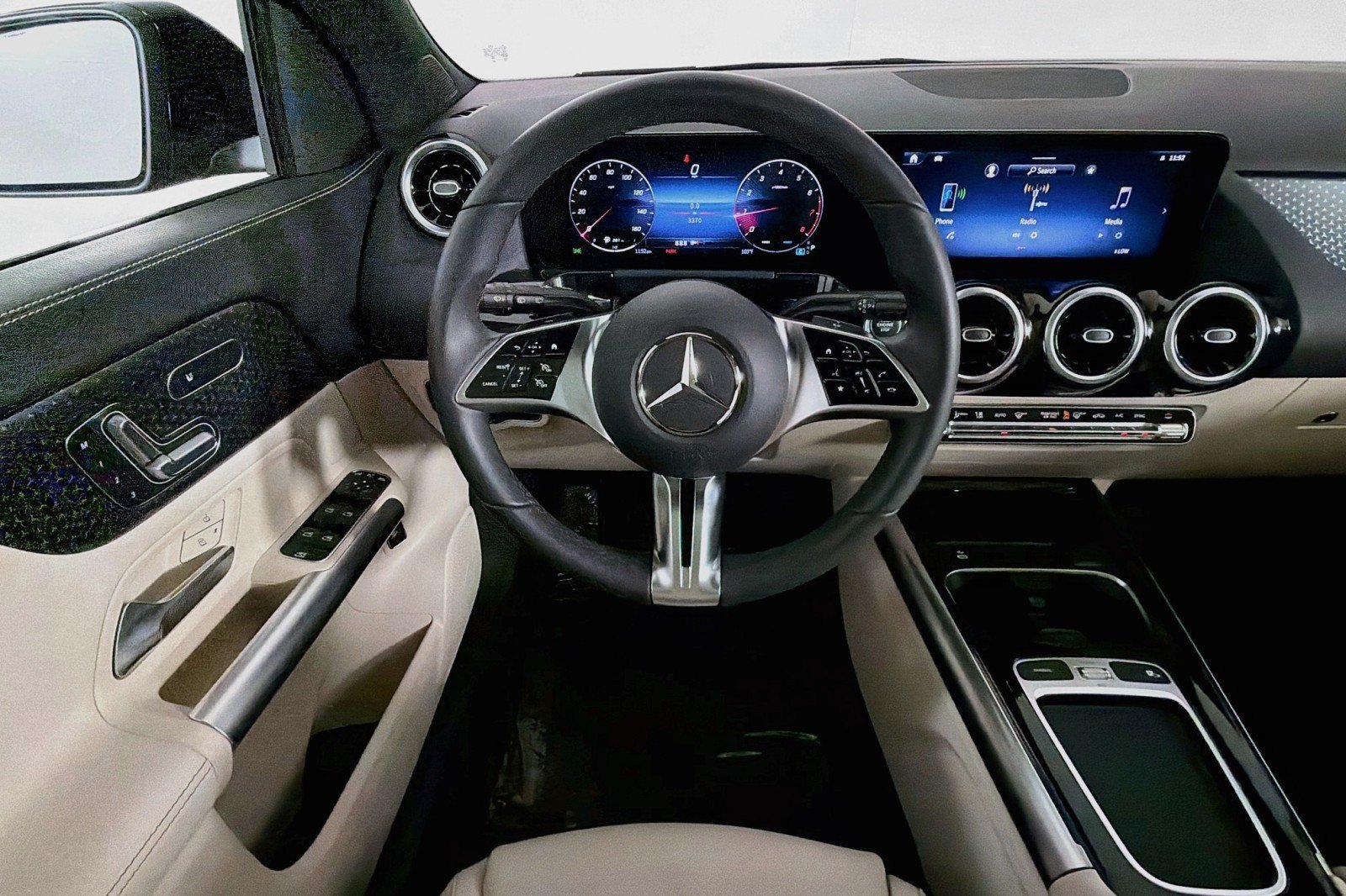 Certified 2026 Mercedes-Benz GLA 250 image 6