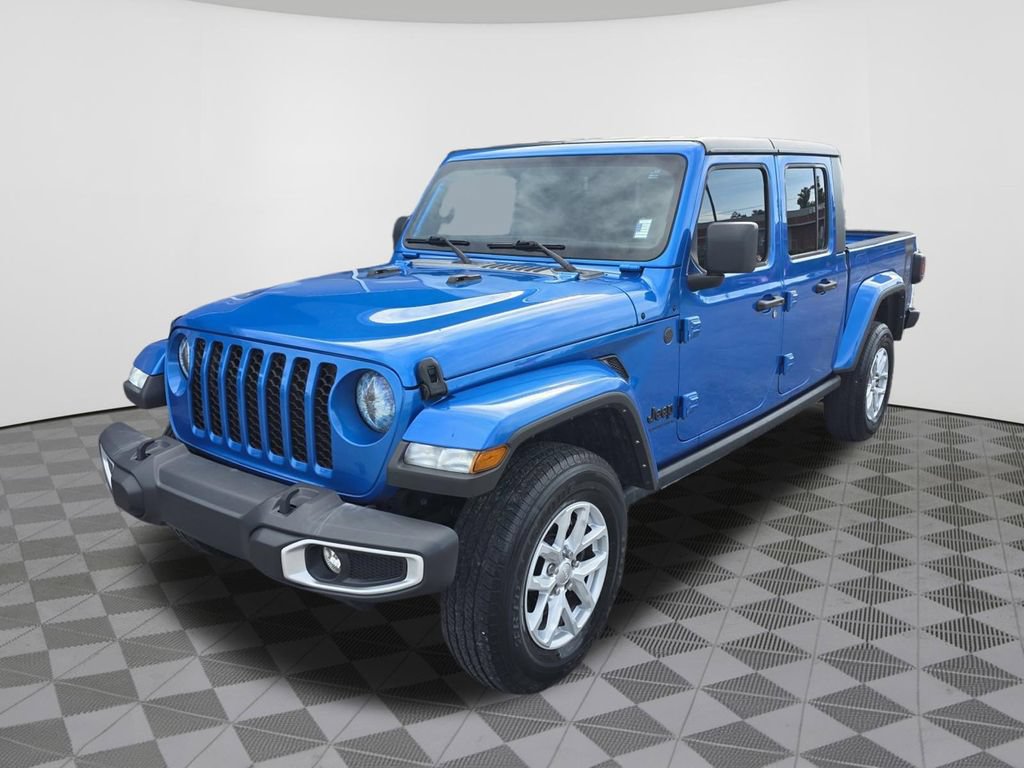 Used 2023 Jeep Gladiator Sport AWD/4WD image 2