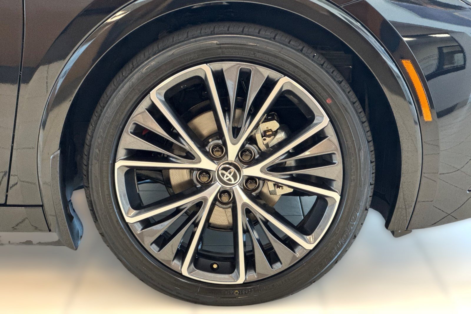 New 2026 Toyota Prius XLE FWD image 11