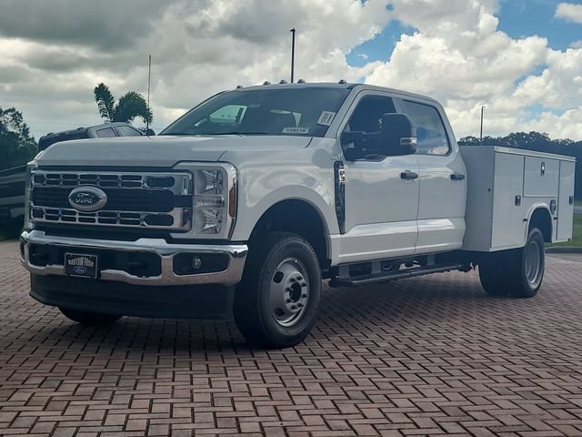 New 2026 Ford F350 XL w/ XL Chrome Package AWD/4WD image 32