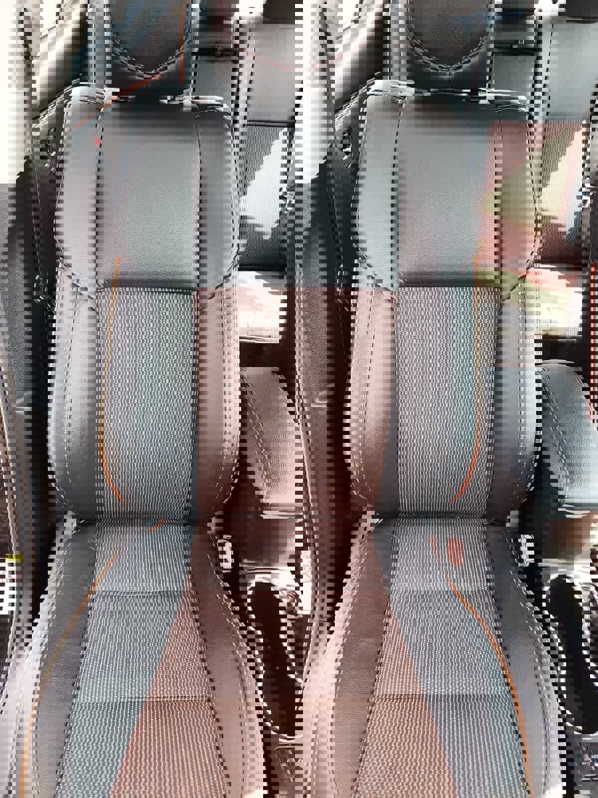 Used 2019 Toyota Corolla SE image 18