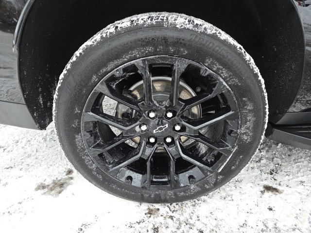 Used 2025 Chevrolet Suburban RST image 70