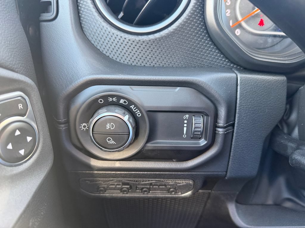 New 2026 Jeep Gladiator Rubicon AWD/4WD image 18