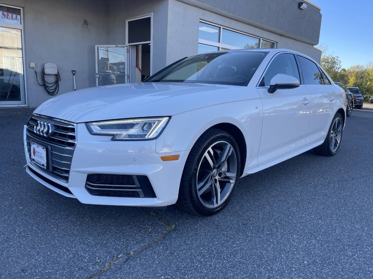 Used 2018 Audi A4 2.0T Premium Plus w/ Premium Plus Package image 3