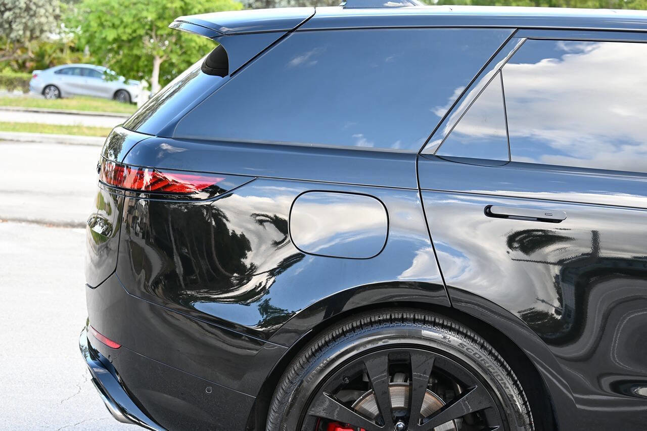 Used 2025 Land Rover Range Rover Sport Dynamic SE image 32