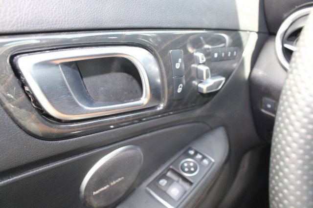 Used 2019 Mercedes-Benz SLC 300 image 27