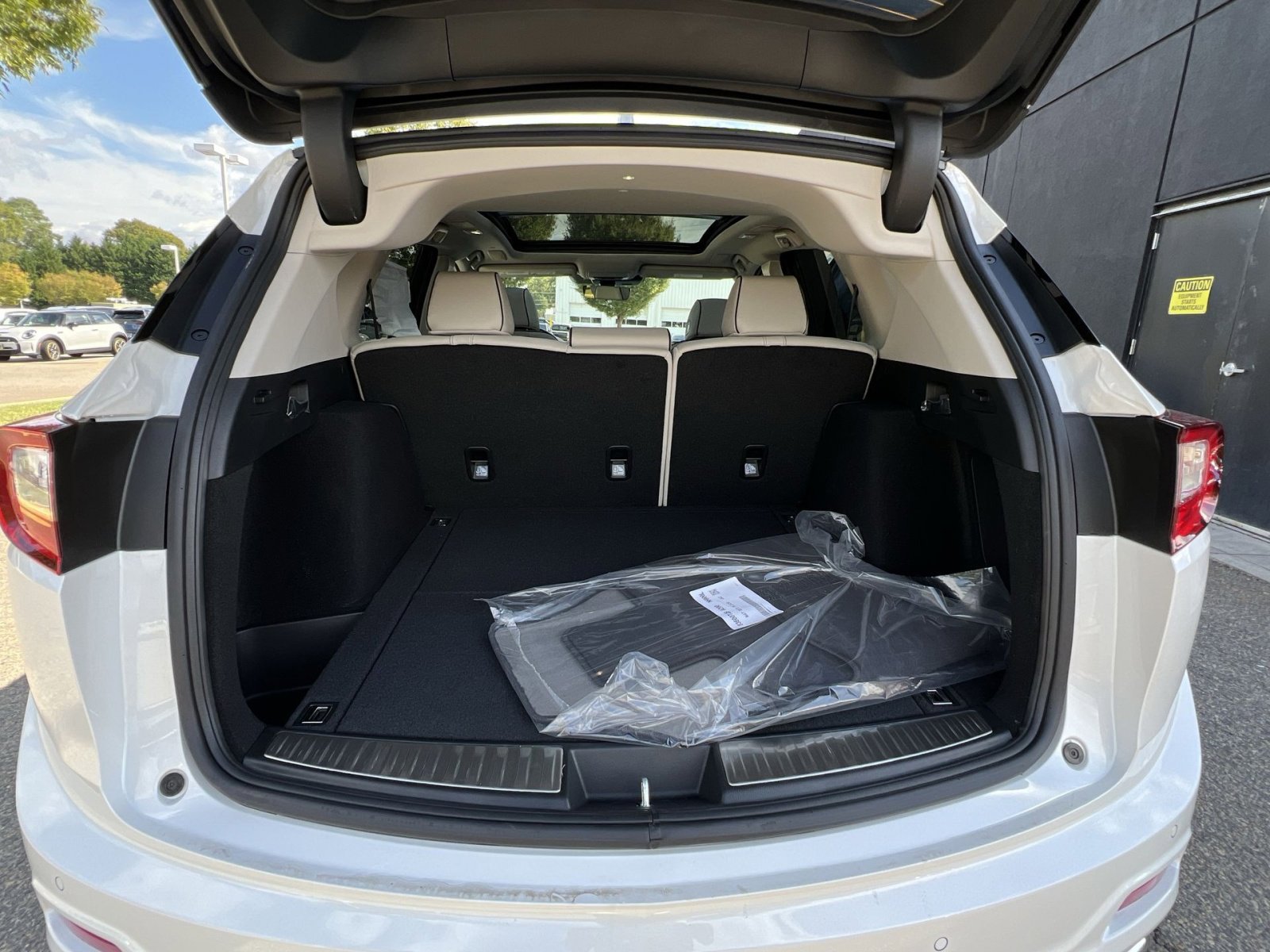 New 2025 Acura RDX SH-AWD w/ Advance Package image 24