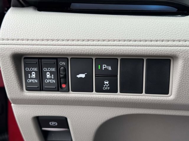 Certified 2025 Honda Odyssey Elite image 20