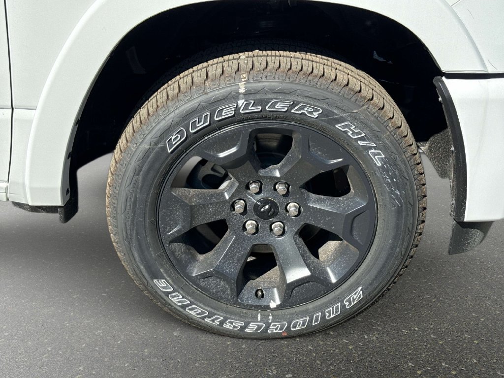 New 2026 RAM 1500 Big Horn AWD/4WD image 7