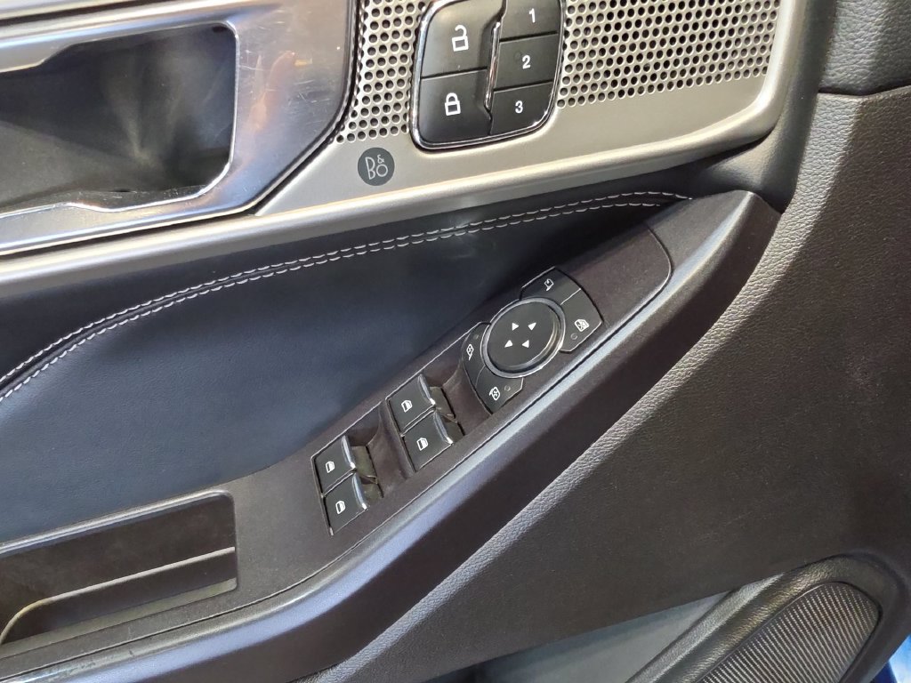 Used 2020 Ford Explorer ST AWD/4WD image 15