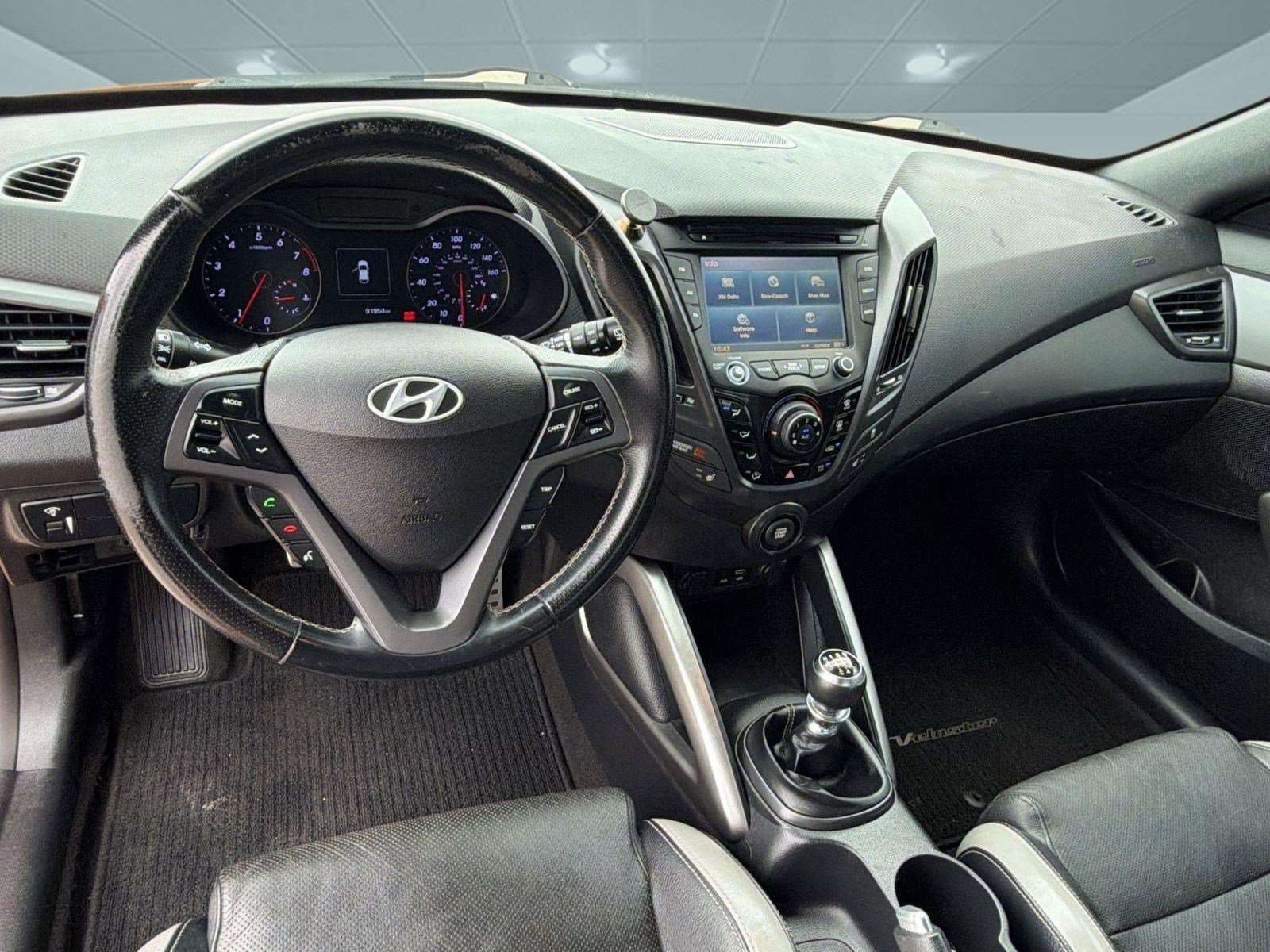 Used 2016 Hyundai Veloster Turbo FWD image 26