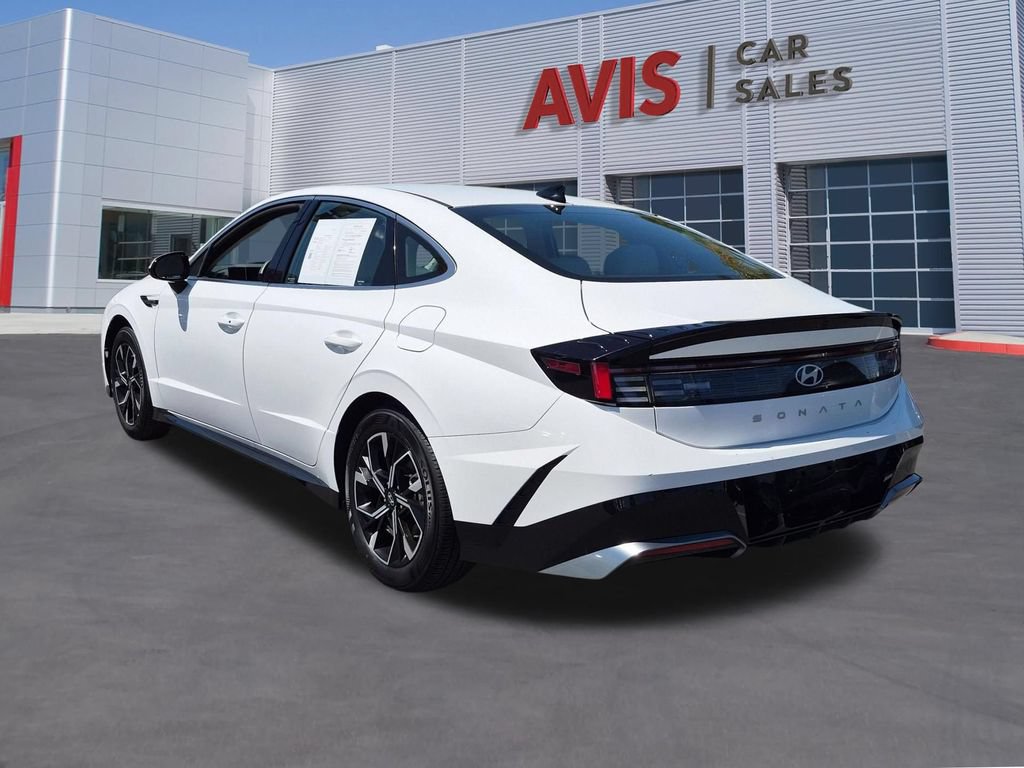 Used 2025 Hyundai Sonata SEL FWD image 9