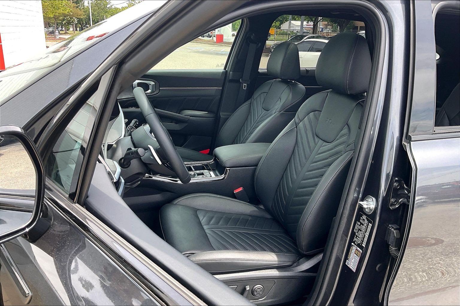 Used 2024 Kia Sorento SX Prestige AWD/4WD image 30