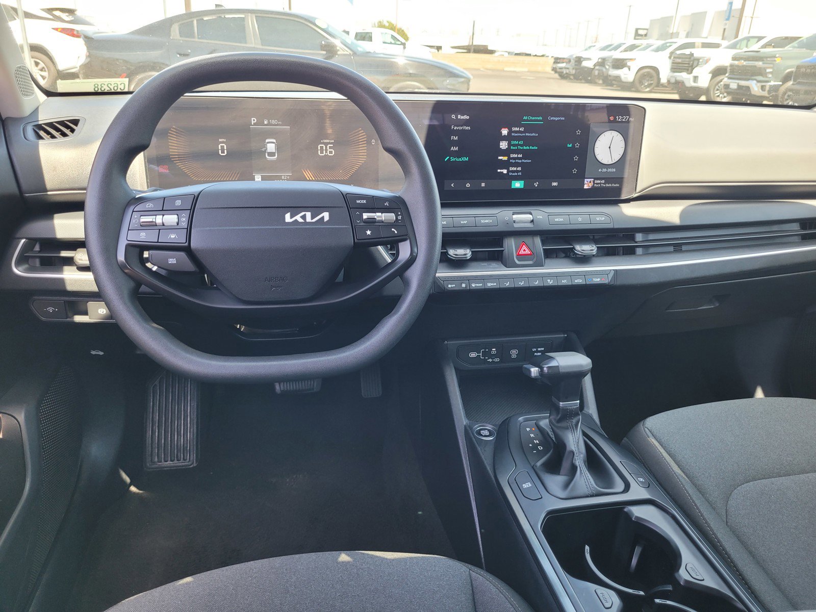 Used 2025 Kia K4 LXS FWD image 18