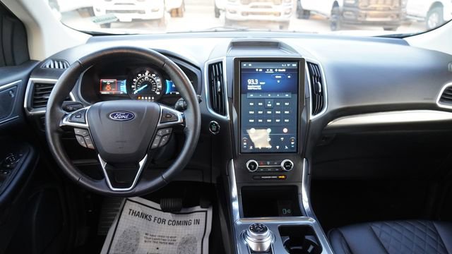 Used 2024 Ford Edge Titanium image 16