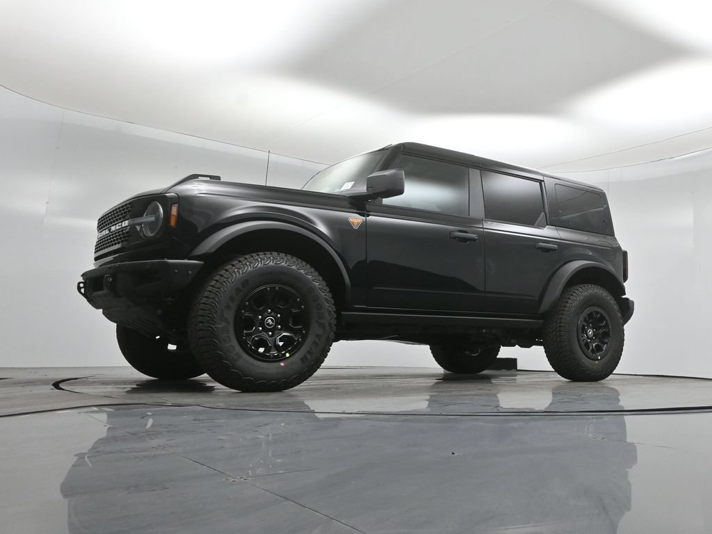 New 2026 Ford Bronco Badlands w/ Wildtrak Package AWD/4WD image 44