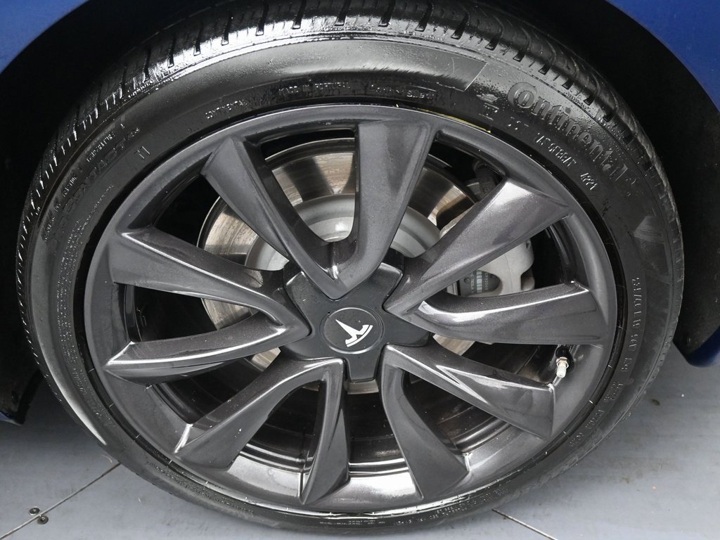 Used 2017 Tesla Model 3 Long Range image 43