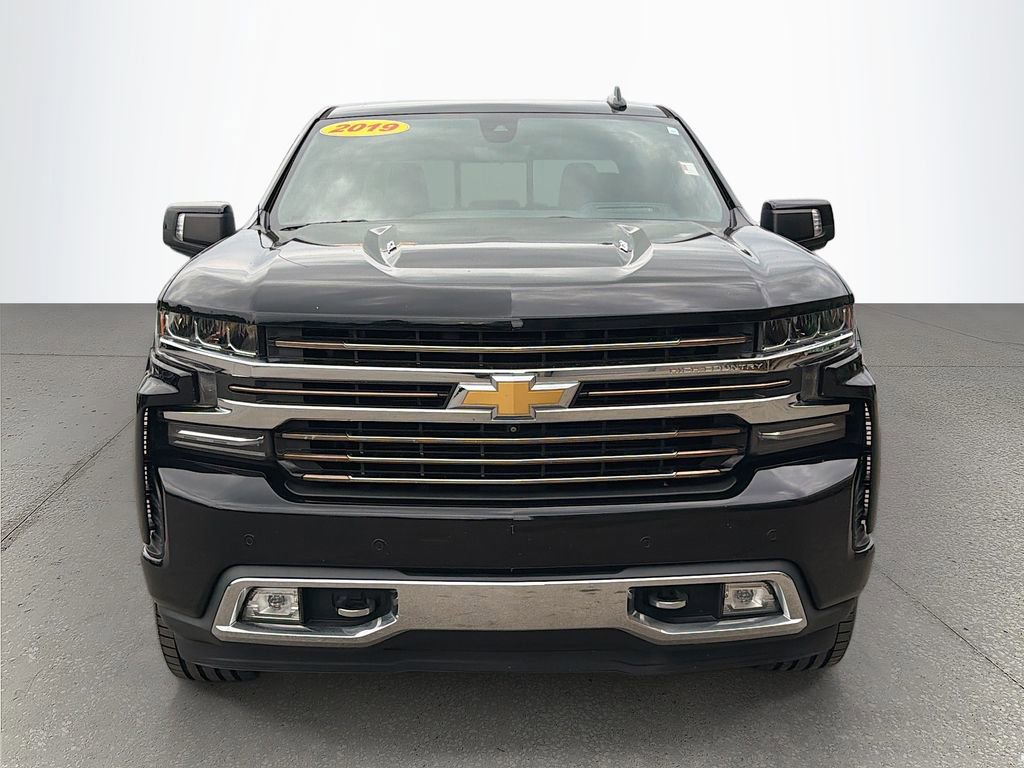 Used 2019 Chevrolet Silverado 1500 High Country w/ Technology Package AWD/4WD image 9